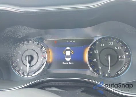 2015 Chrysler 200 S из США, поврежденный, VIN 1C3CCCBG9FN516907